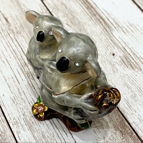 Artform Koala and Joey Enamel Trinket - Picture 6 of 13